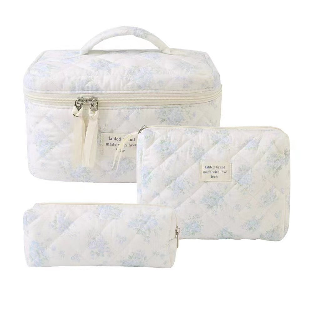 Quilted Cotton Floral Print Makeup Bag with Large Capacity for Travel