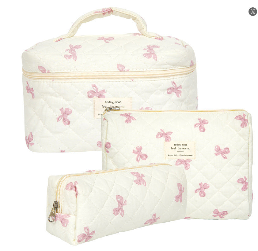 Quilted Cotton Floral Print Makeup Bag with Large Capacity for Travel