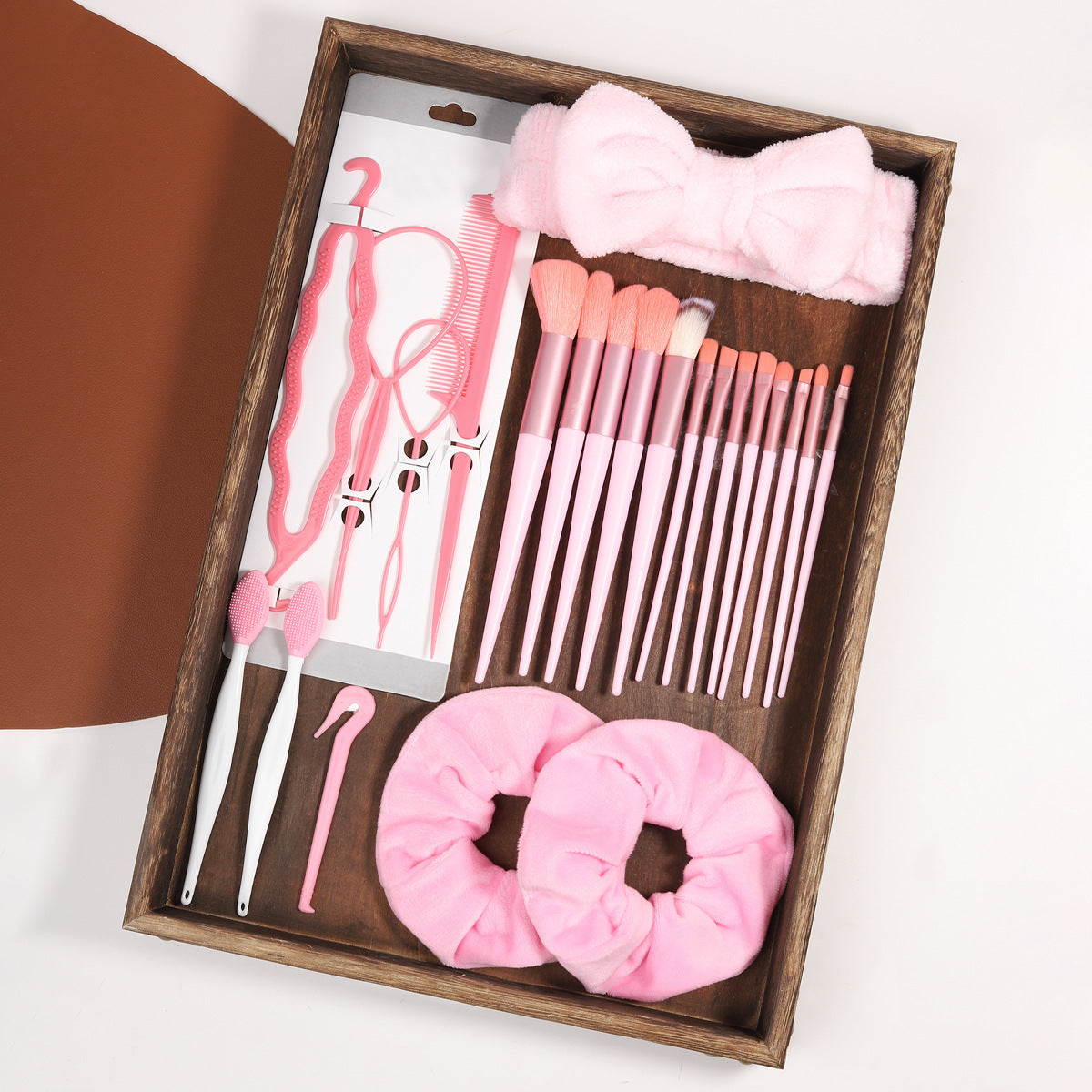 Makeup brush grab set