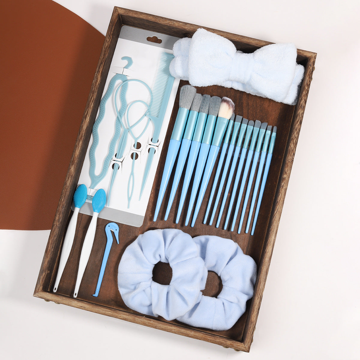 Makeup brush grab set