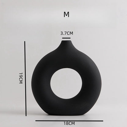 Minimalist Donut Vase for Flower Arrangement