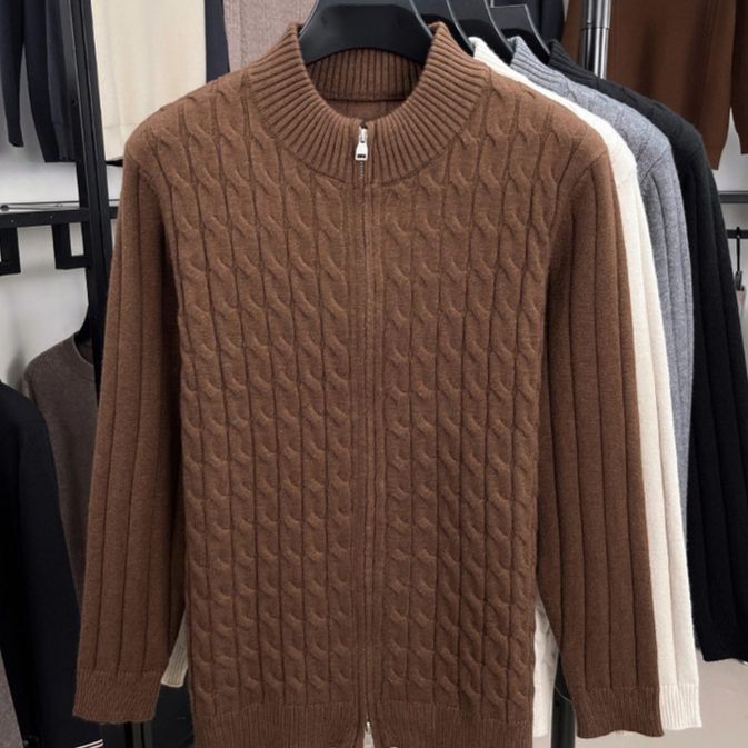 Men's button-down thick knitted cardigan with zipper closure