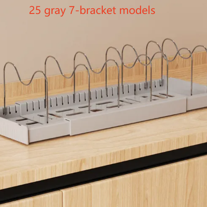 Extendable kitchen storage rack
