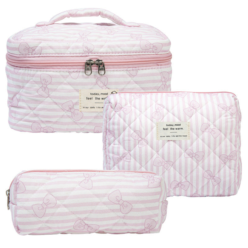 Quilted Cotton Floral Print Makeup Bag with Large Capacity for Travel