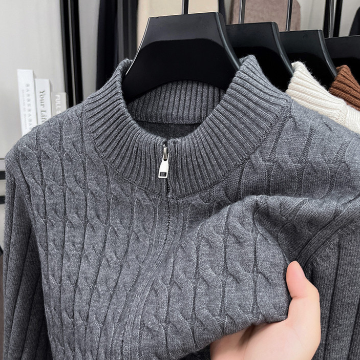Men's button-down thick knitted cardigan with zipper closure