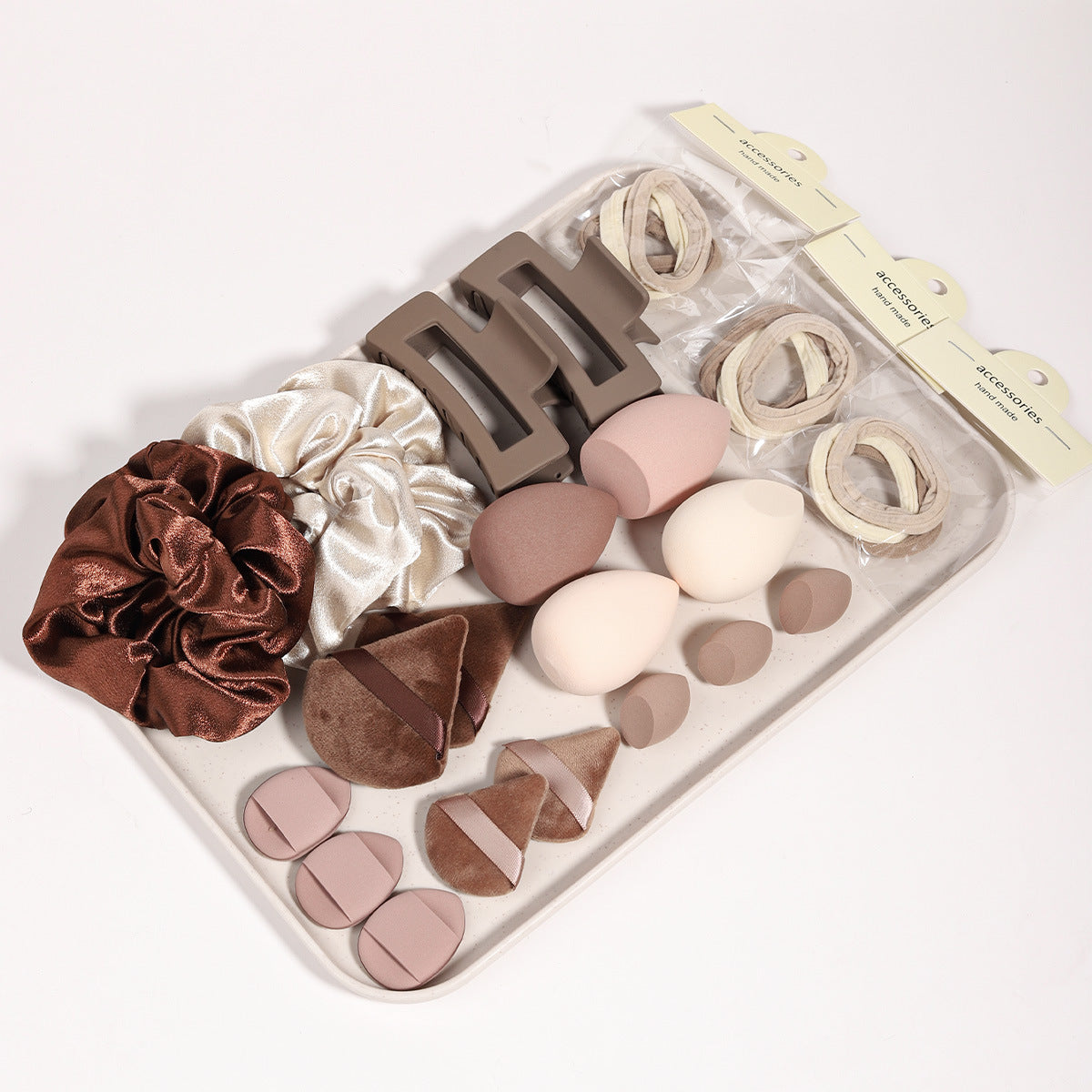 Makeup brush grab set