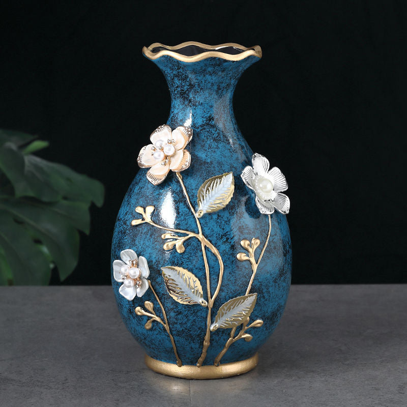 Ceramic small vase for flower arrangement