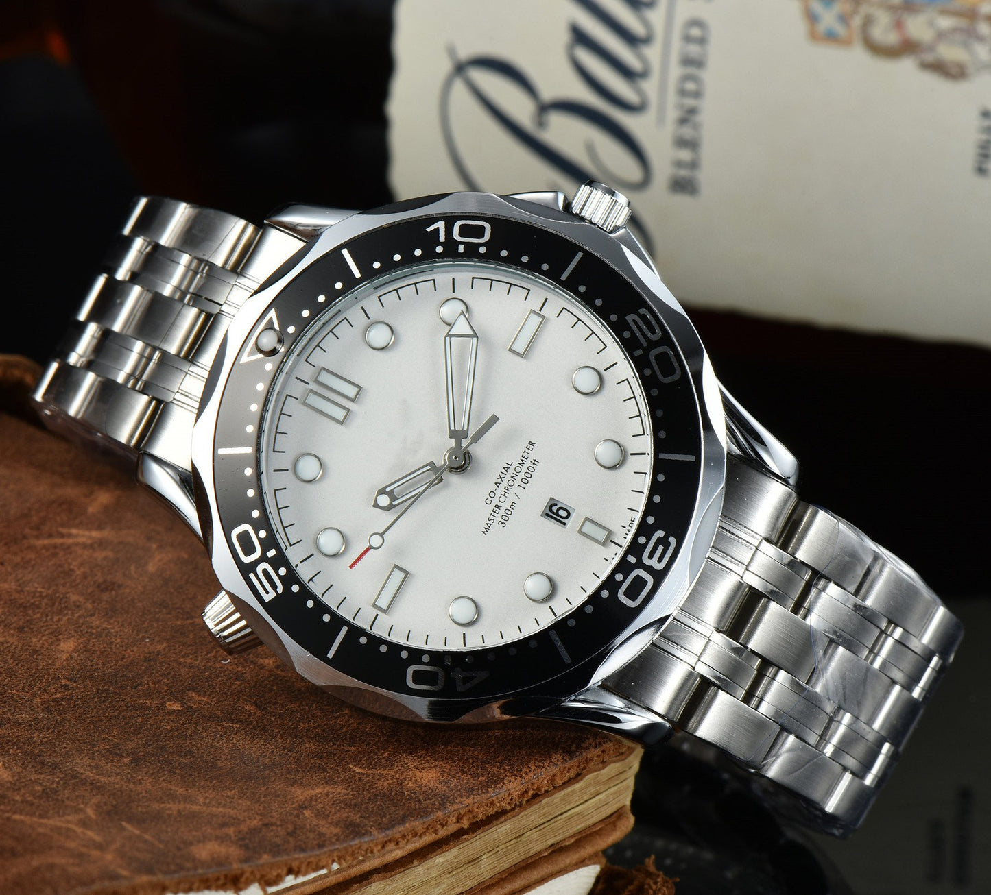Men's Casual Quartz Watch for Fashionable Style