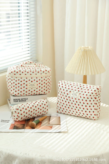 Quilted Cotton Floral Print Makeup Bag with Large Capacity for Travel - RAINSTAR